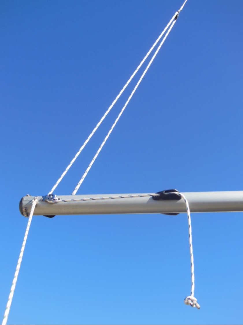 sailboat boom rigging