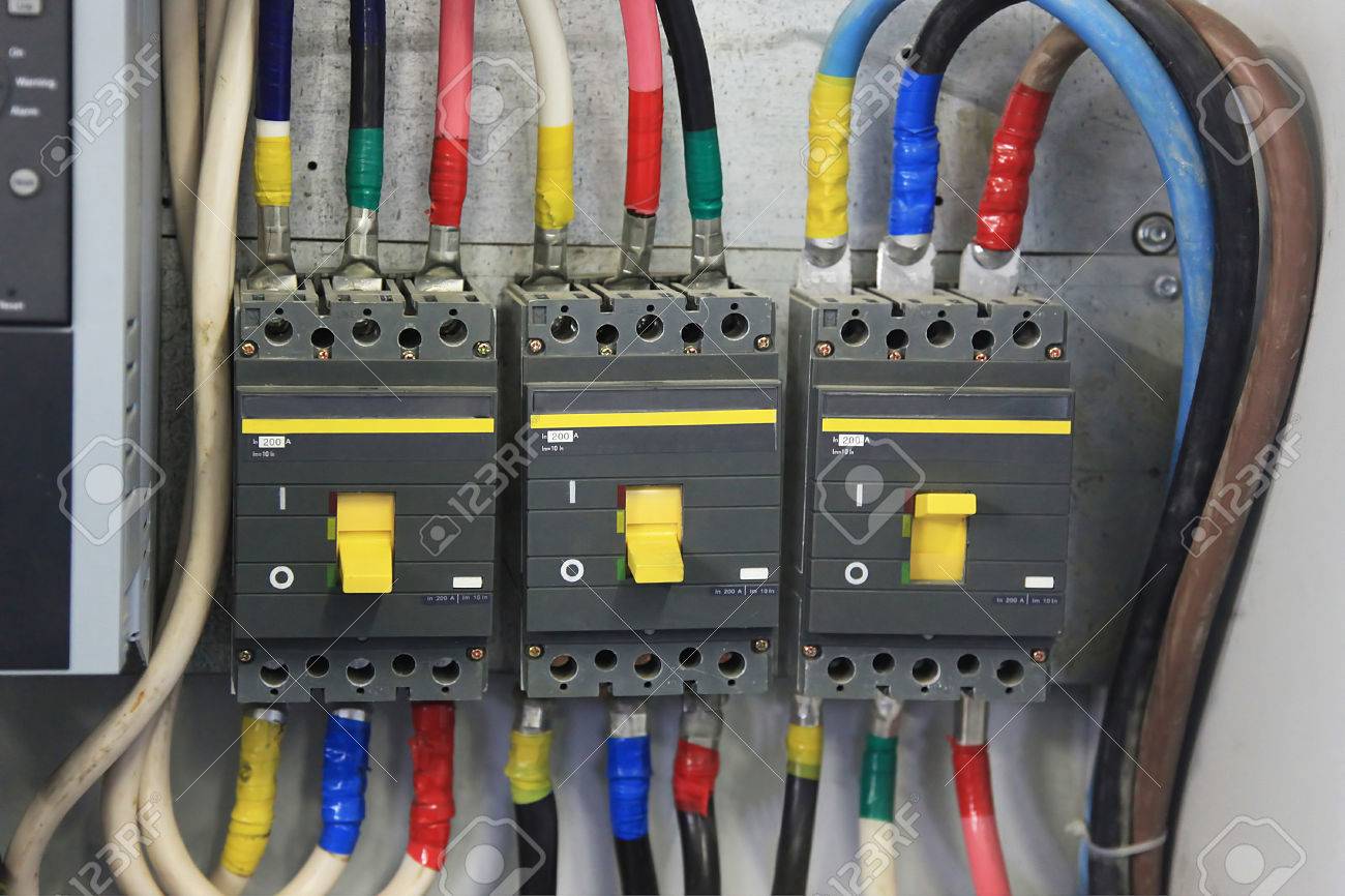 61645344-200-amp-circuit-breaker-three-phase-circuit-breaker-used-on-items-such-as-a-residenti...jpg