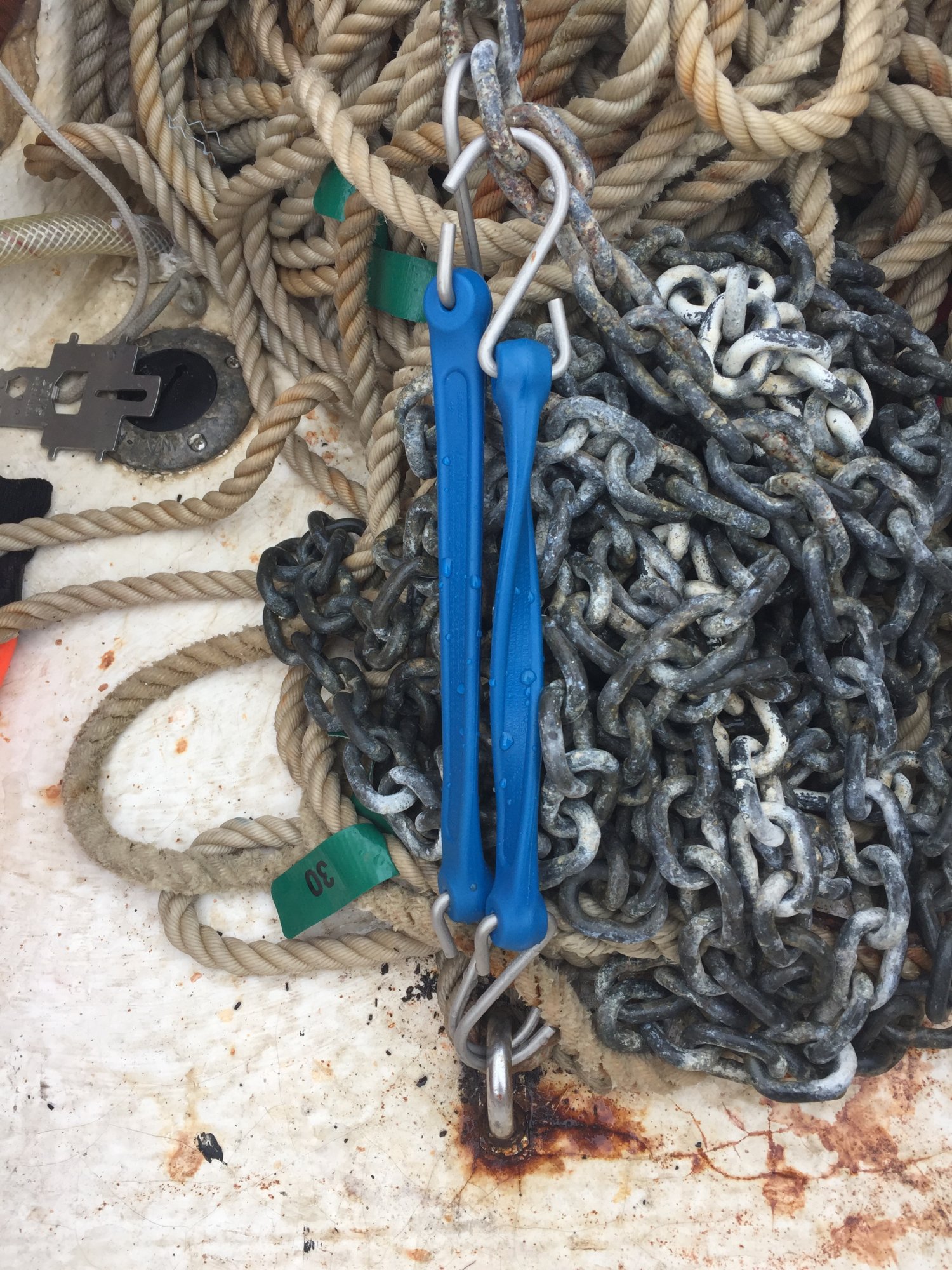 sailboat anchor chain