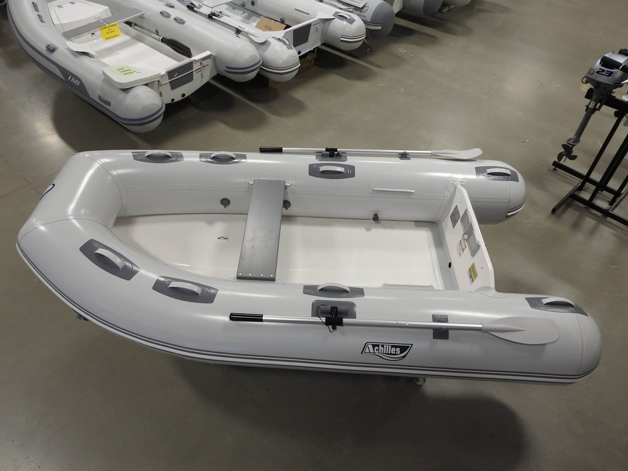 Achilles HB-300FX RIB (4).JPG