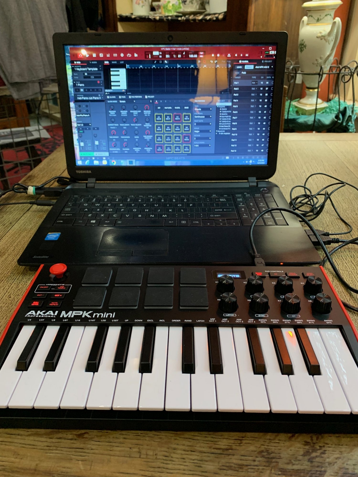 Akai_Studio.jpg