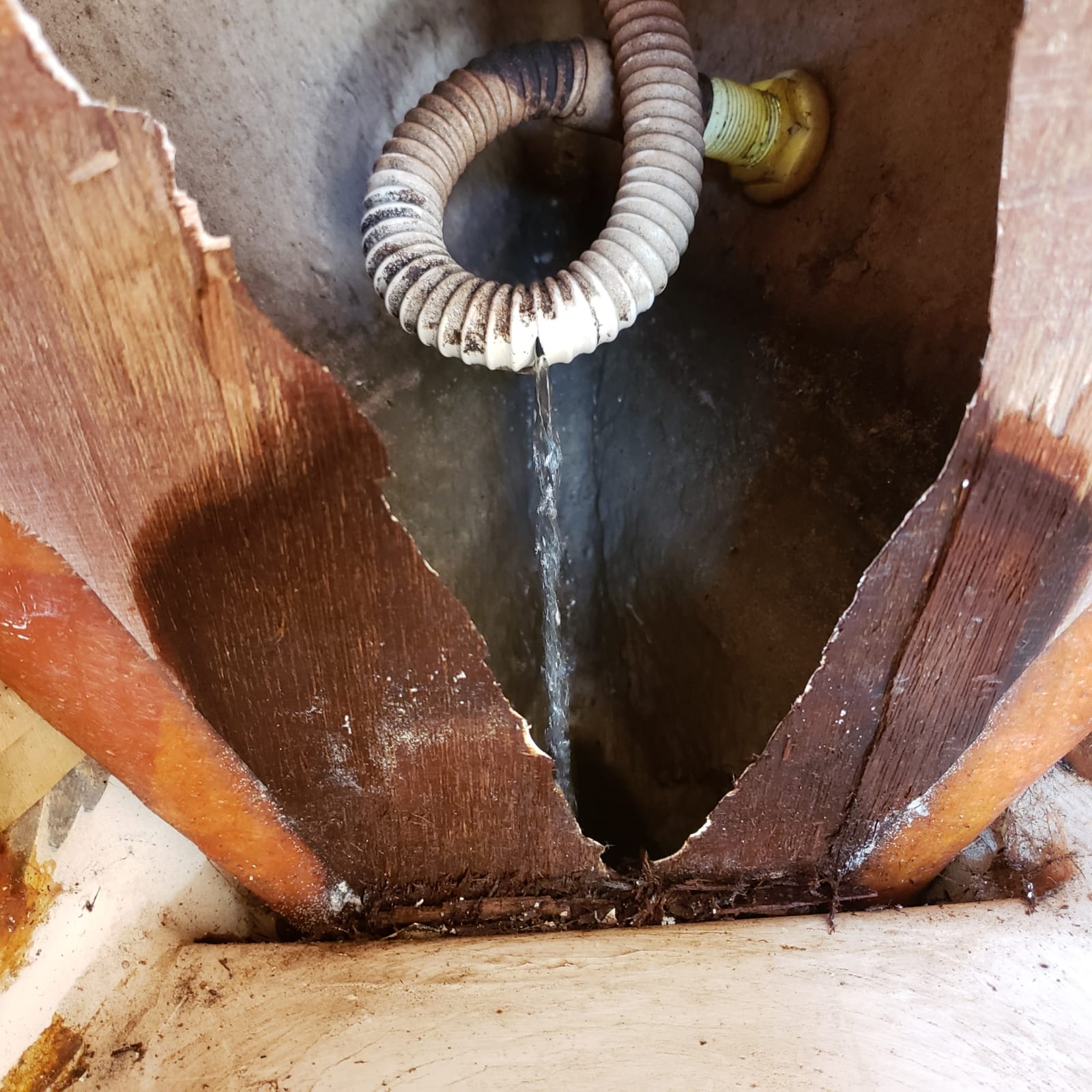 anchor locker drain.jpeg