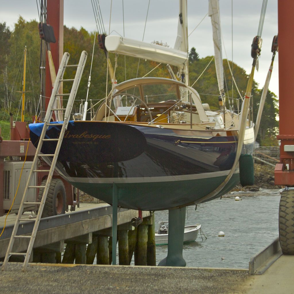 Arabesque travelift crop.jpg