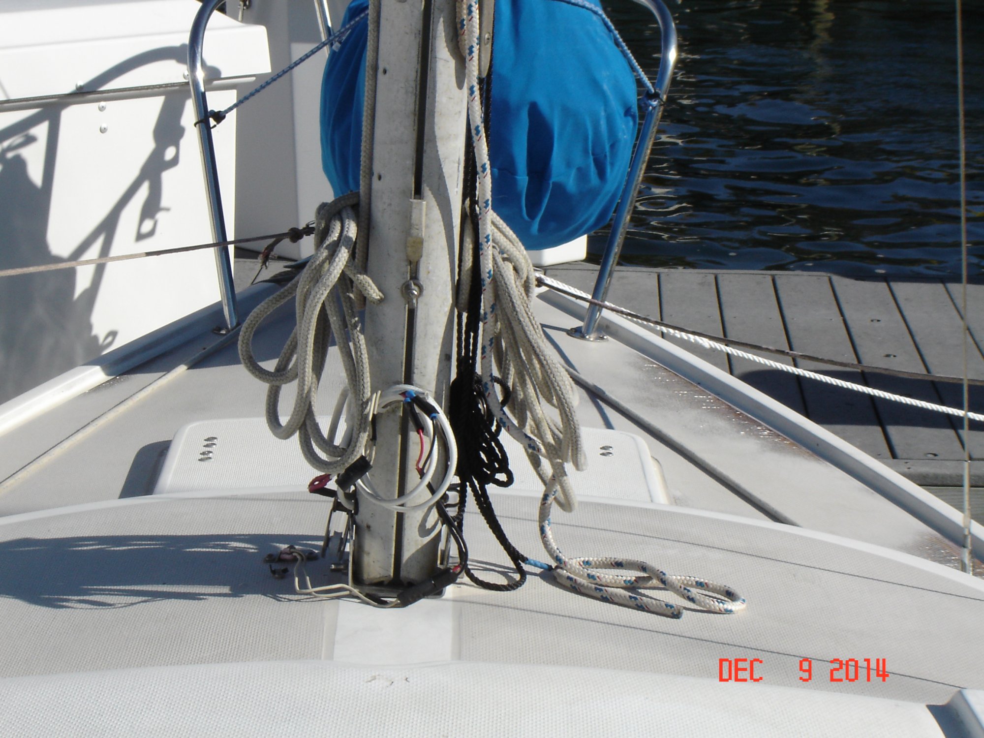 base of mast 12-2014.JPG