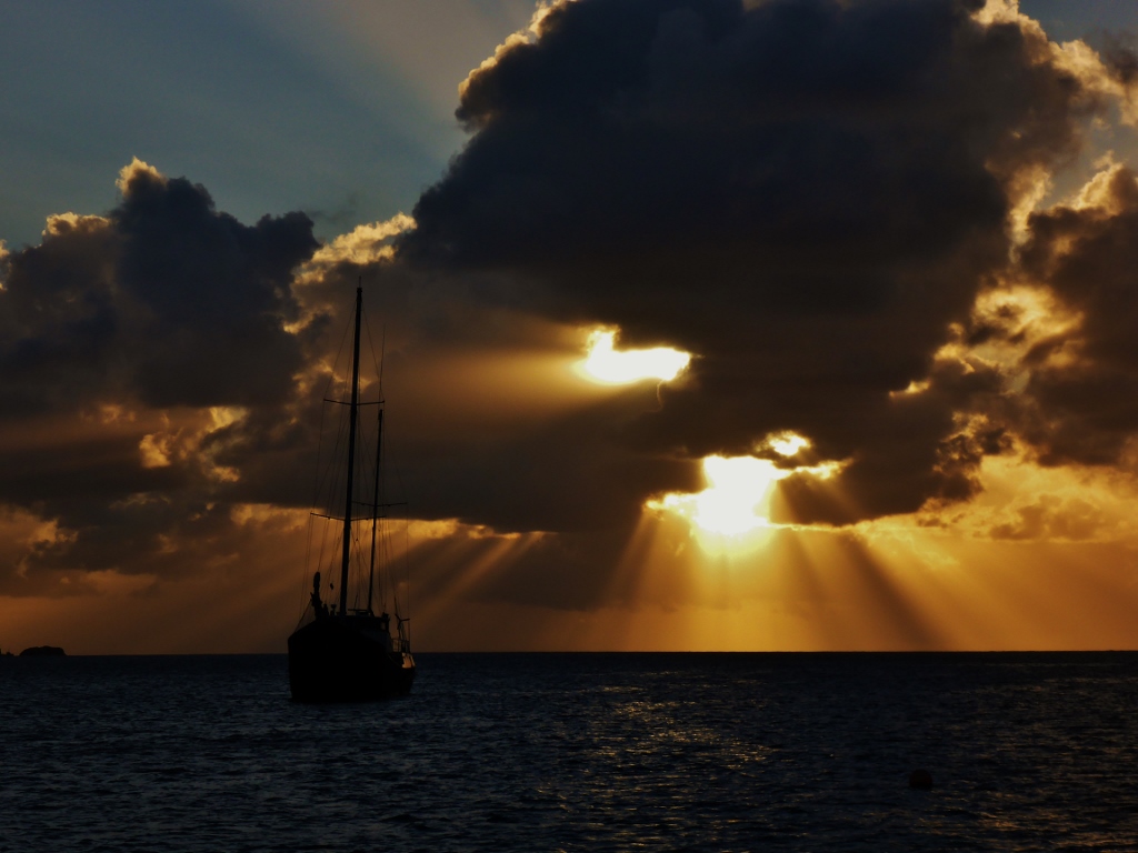 Bequia sunset (1024x768).jpg