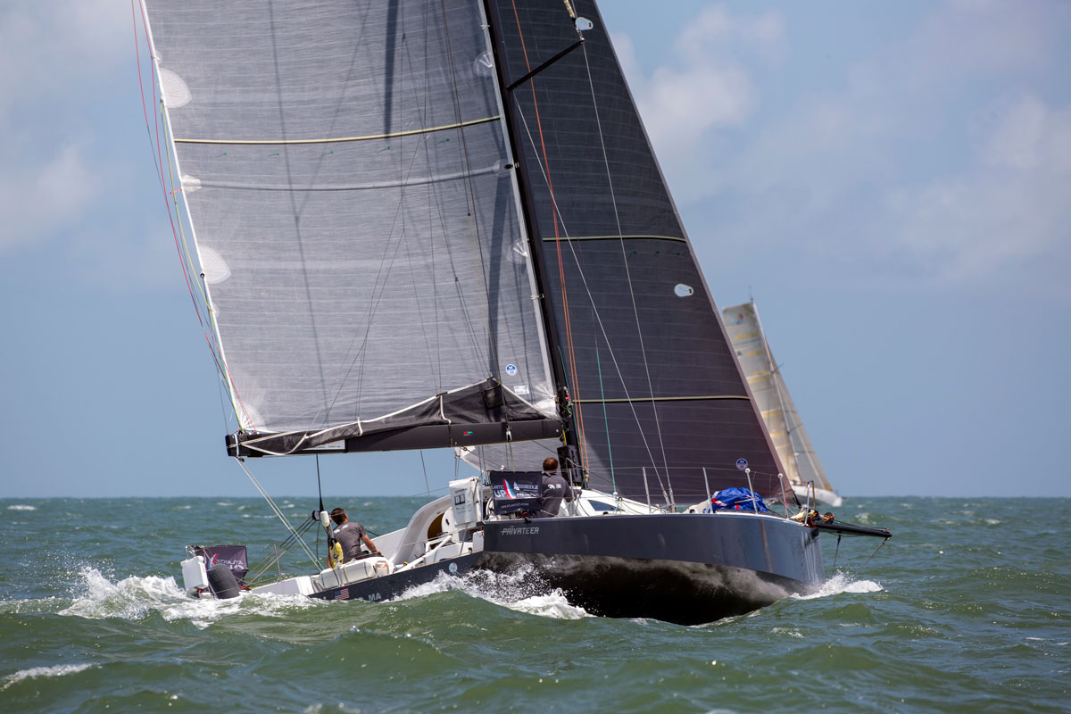 Bermuda-1-2-Privateer.jpg