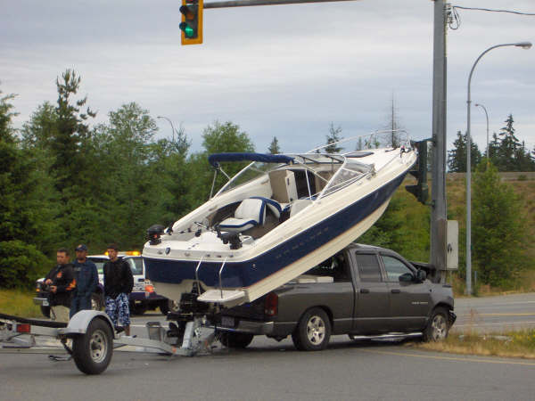 boat-accident.jpeg