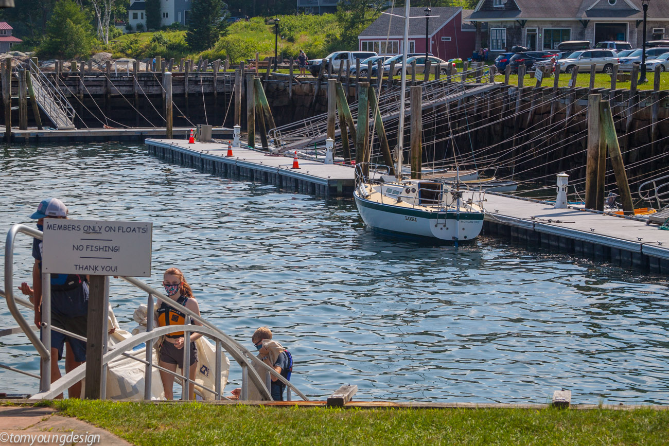 Boat Club, masks J-Boat classic.jpg