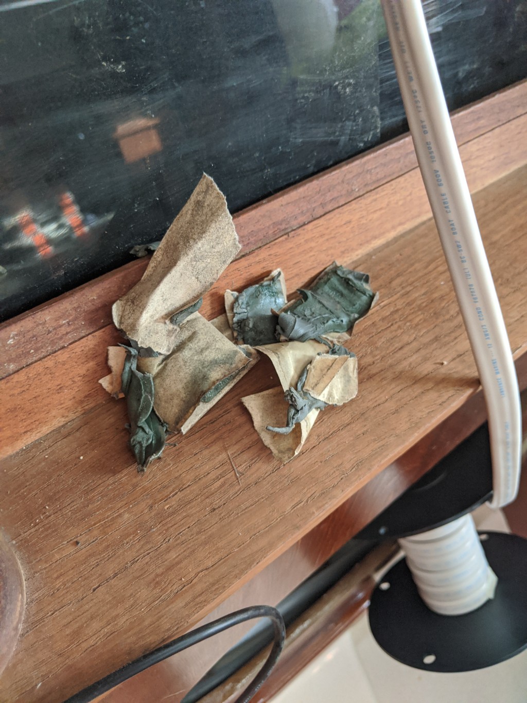 butyl tape.jpg