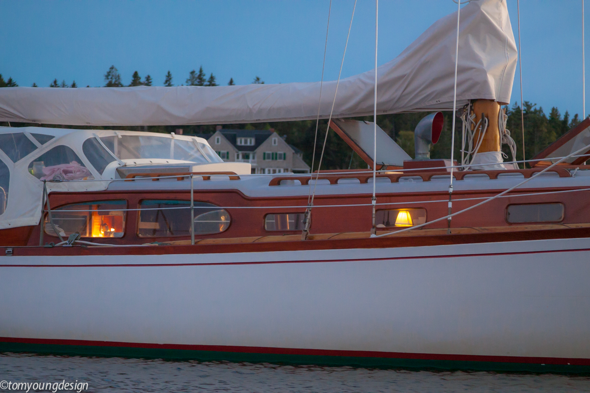 Cairn table lamp boat dusk close.jpg