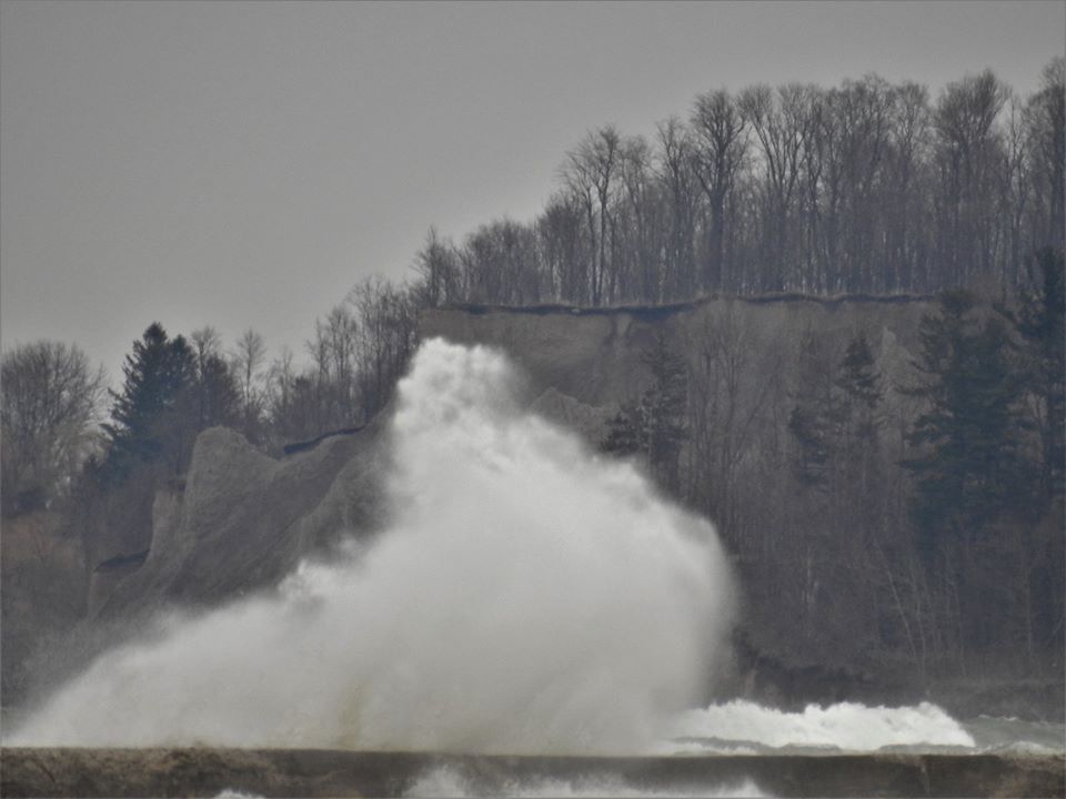 Chimney Bluffs.jpg