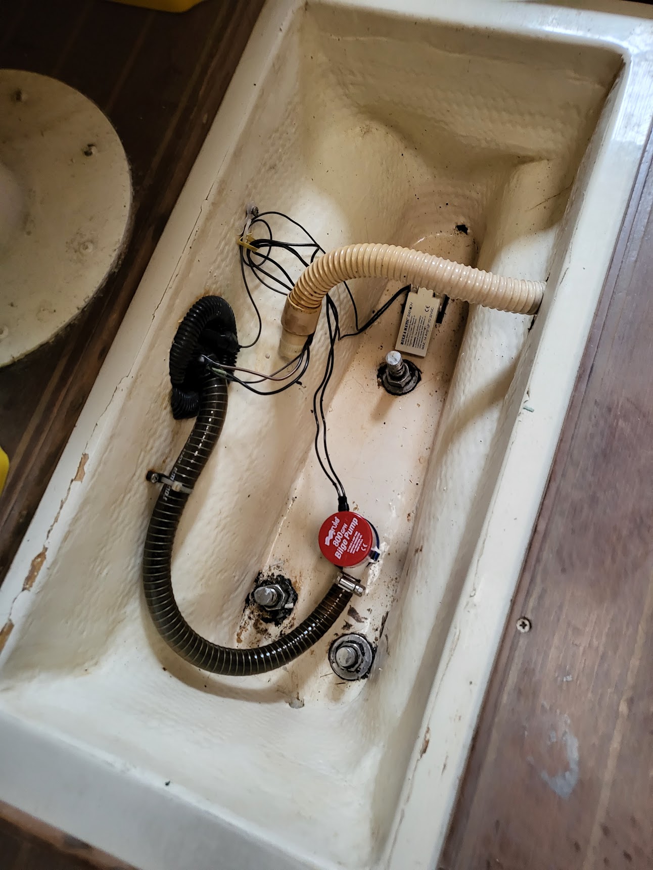 clean bilge hunter 33.5.jpeg