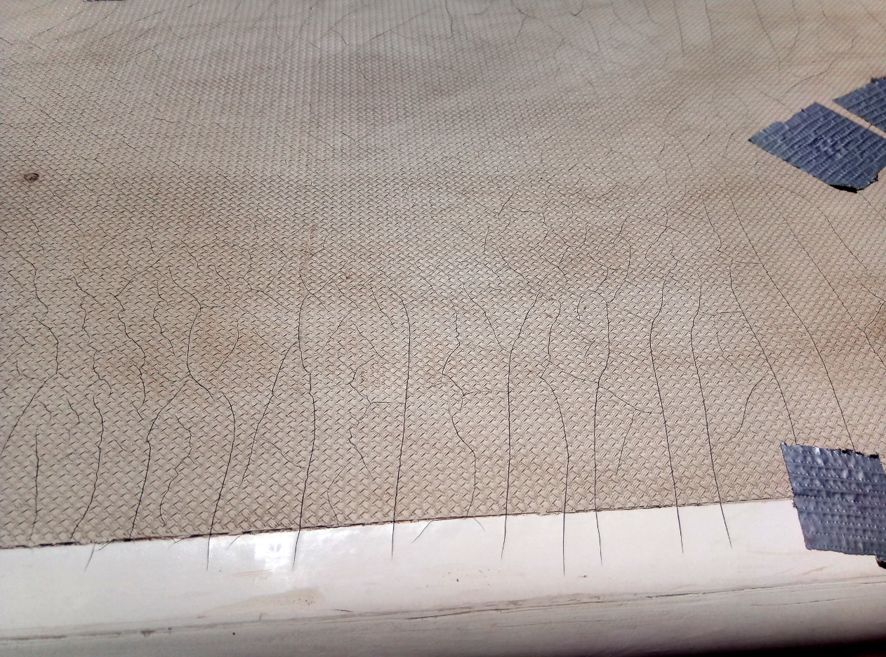 coaming cracks2 sm.jpg