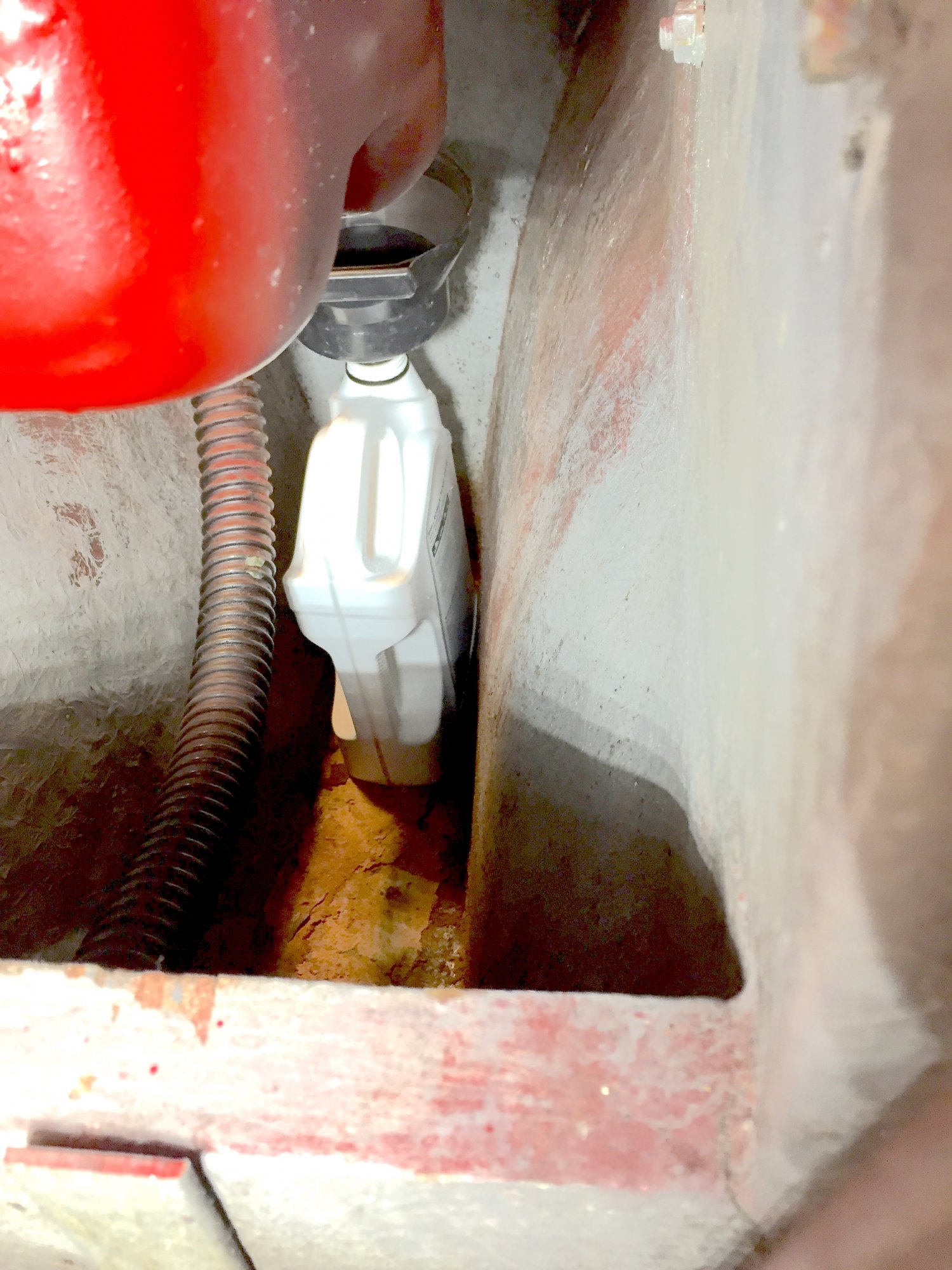 Deep bilge transmission drain .JPG