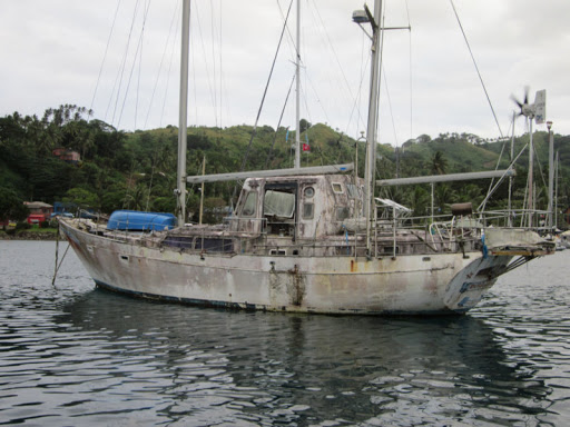 derelictBoat.jpg
