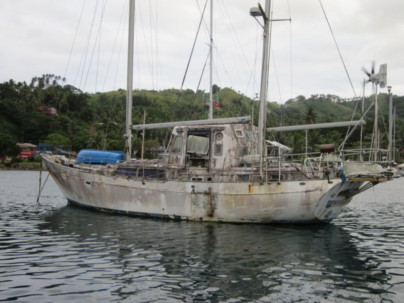 DerelictBoat.jpg