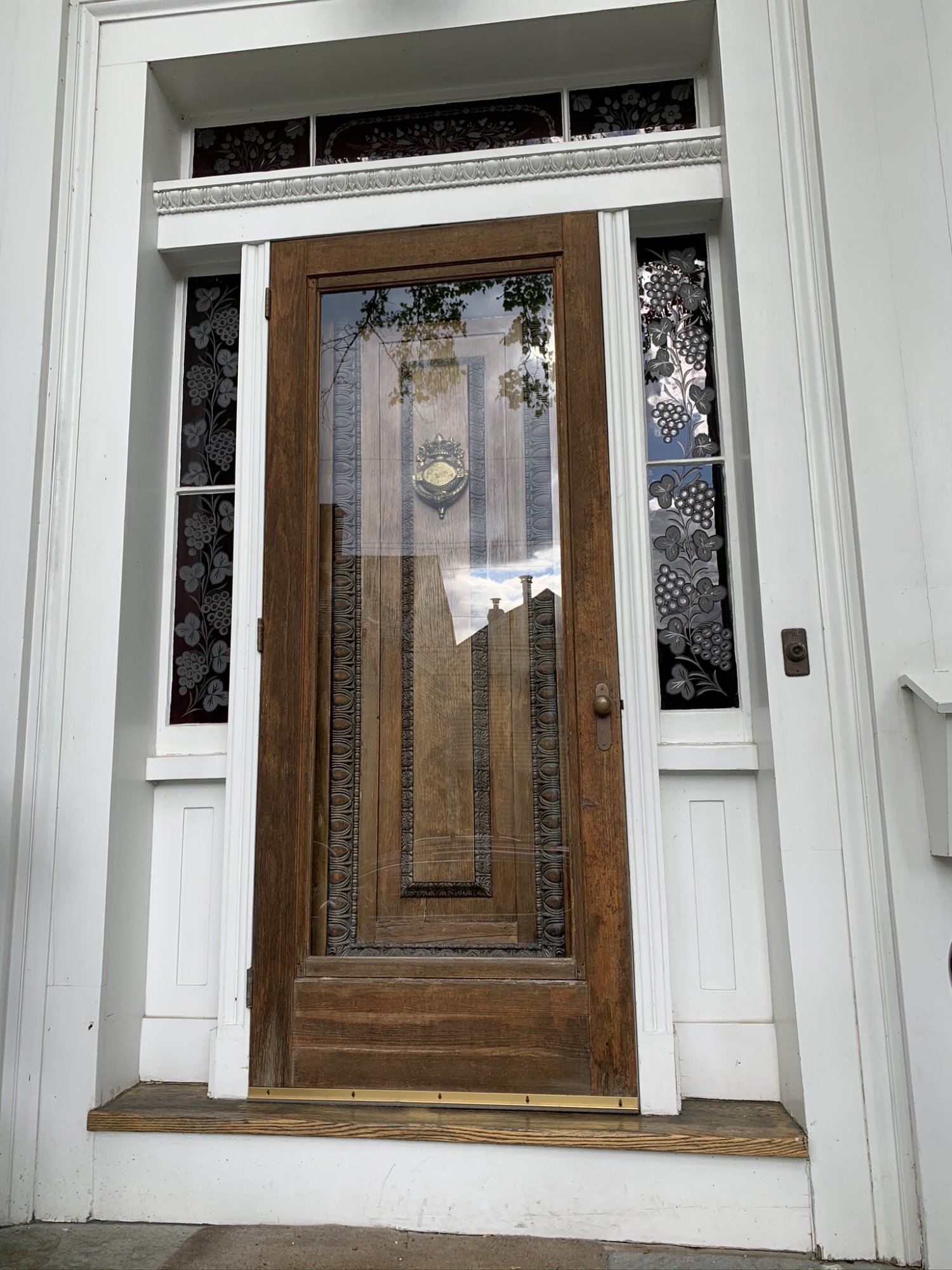 Door2.jpeg