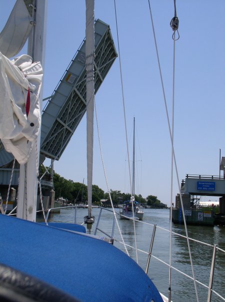 Draw Bridge.jpg
