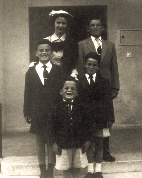 Easter c1957sm.jpg