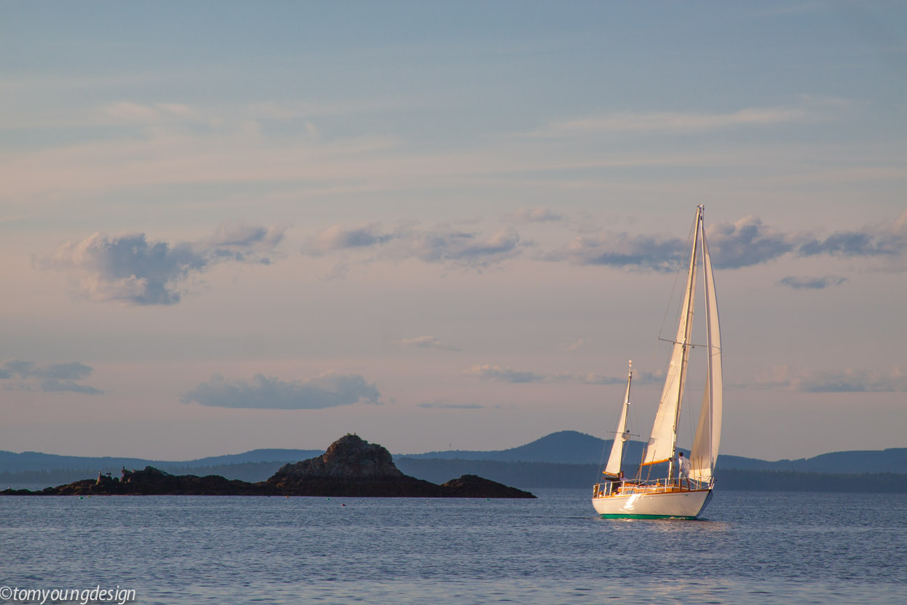 ECHO sailing into Cabot Cove.jpg