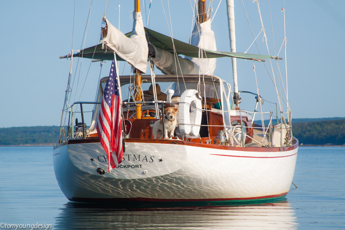 Eggemoggin anchored off Torries.jpg
