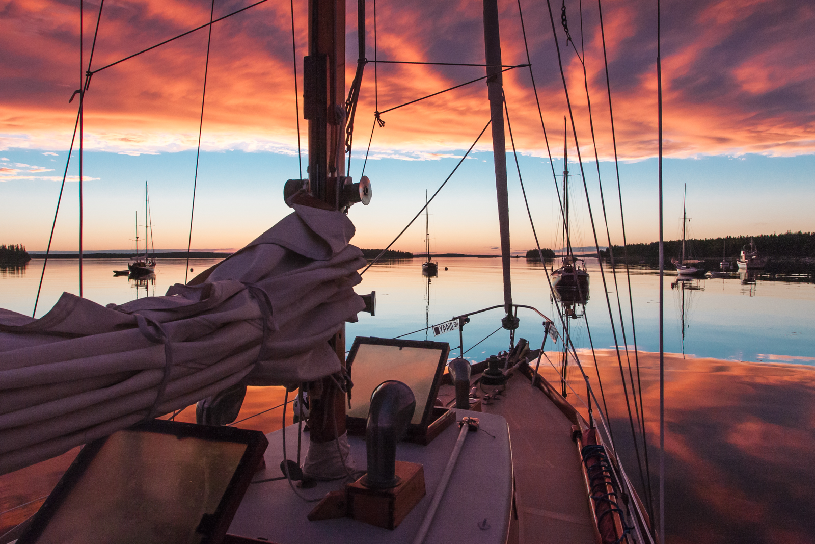 Eggemoggin sunset bow 700 (1 of 1).jpg