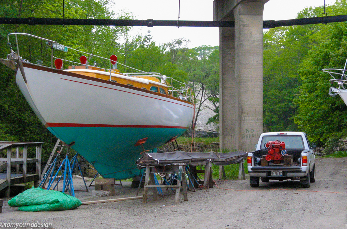 Engine install day 7-01am.jpg