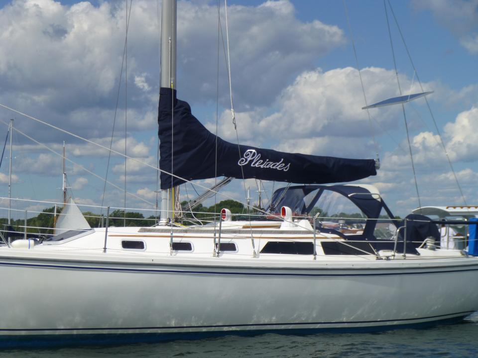 floatingSolarPanel.jpg