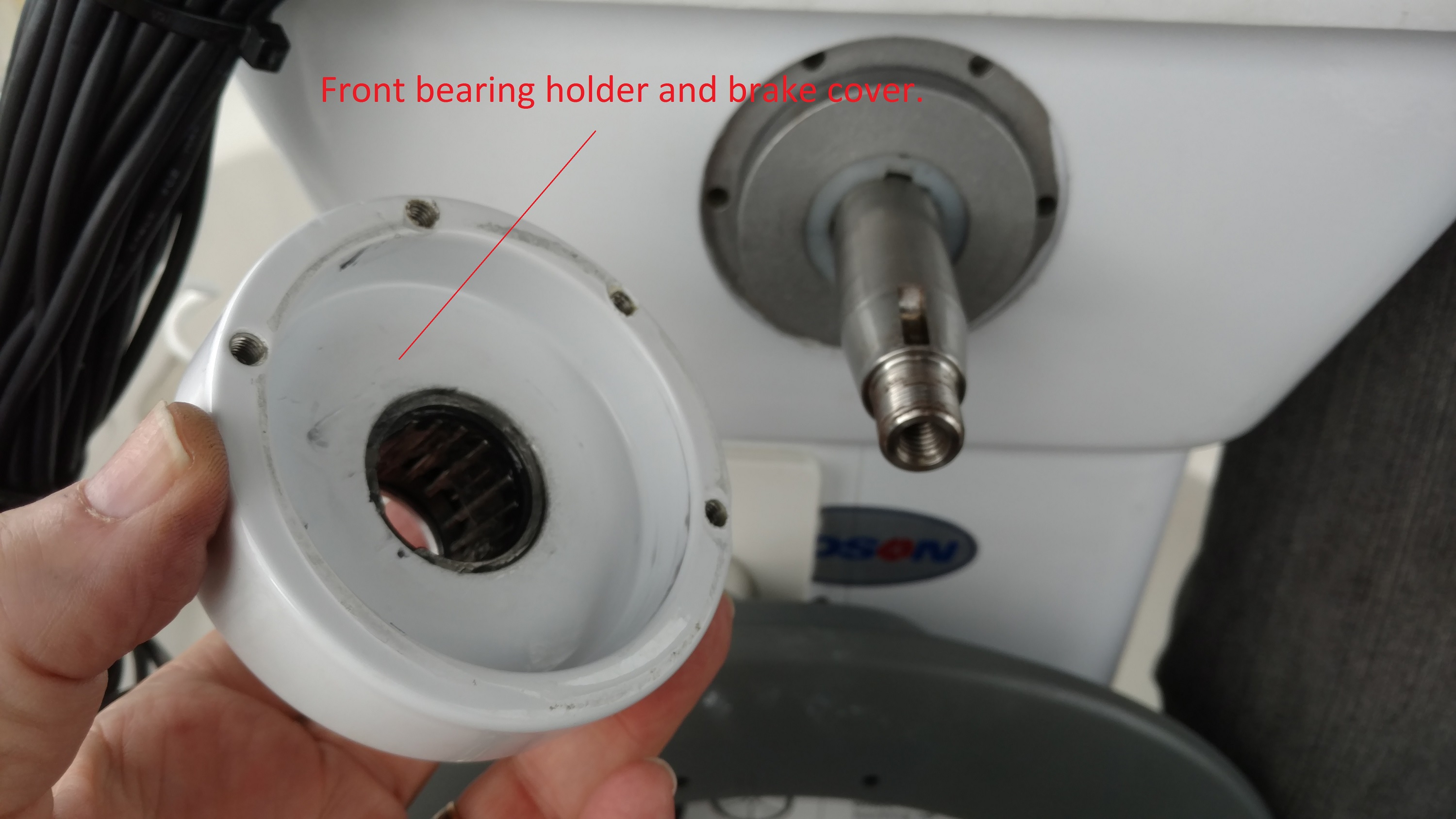 Front_bearing_holder.jpg