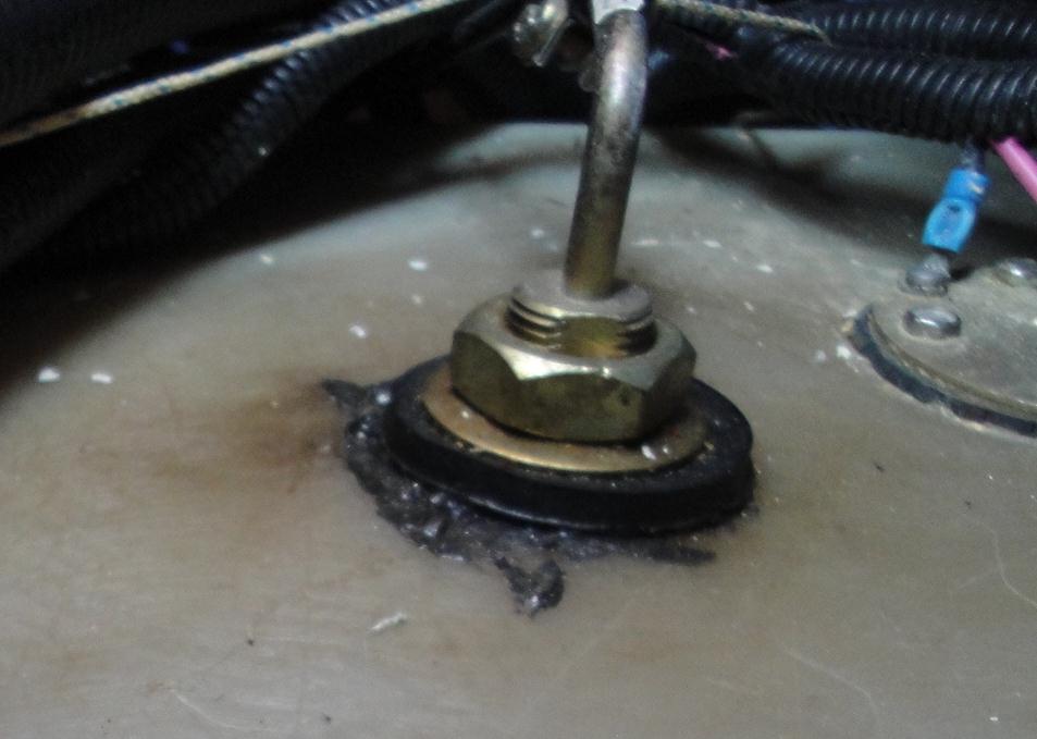 Fuel Tank Pick Up.JPG