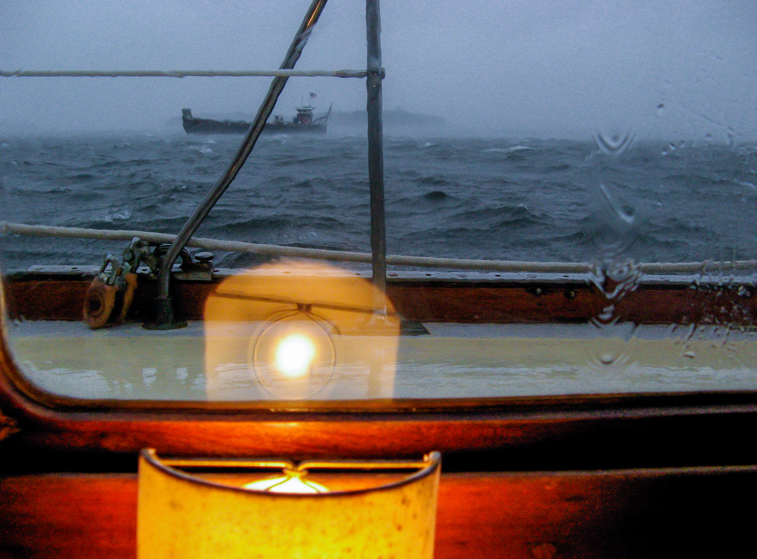 Gale lamp  (1 of 1).jpg