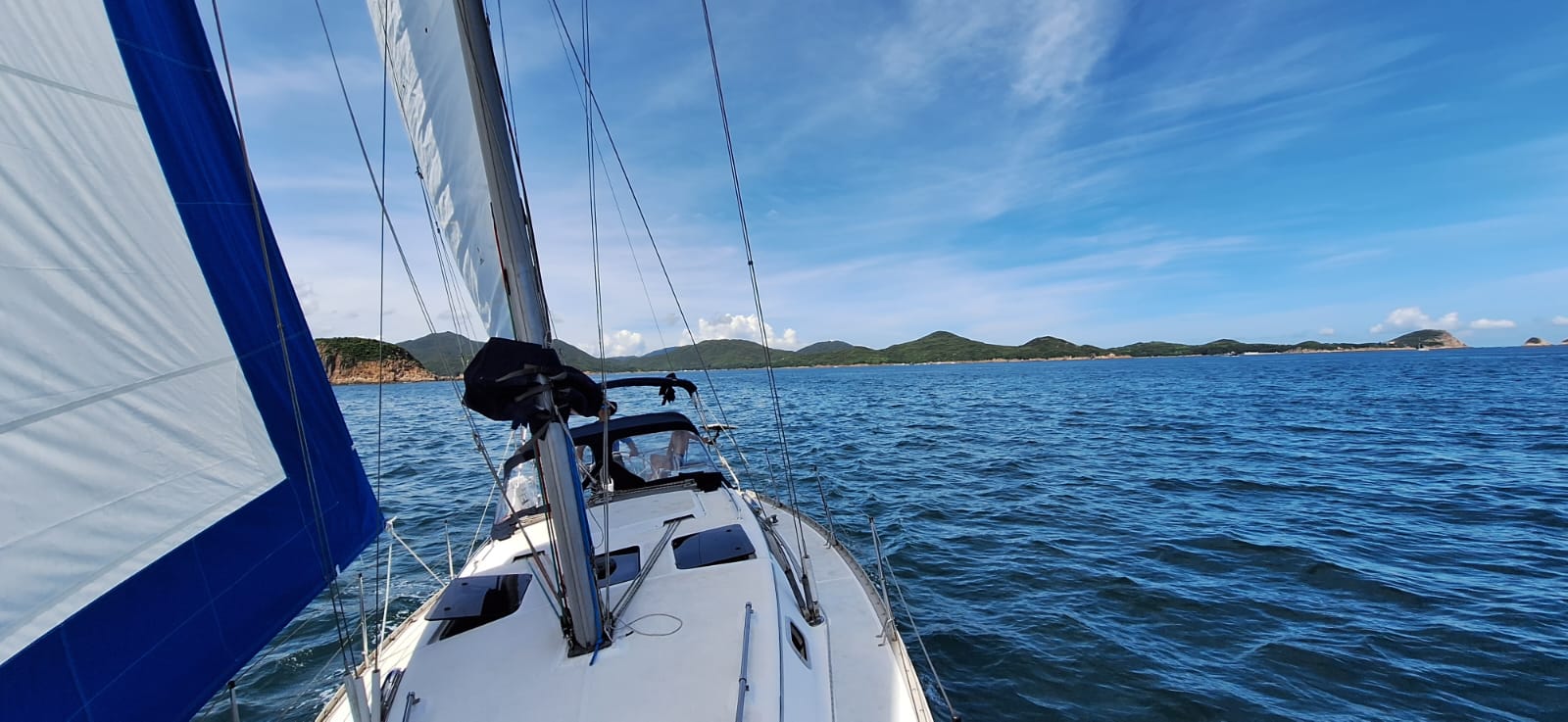 hk sailing 2.jpeg