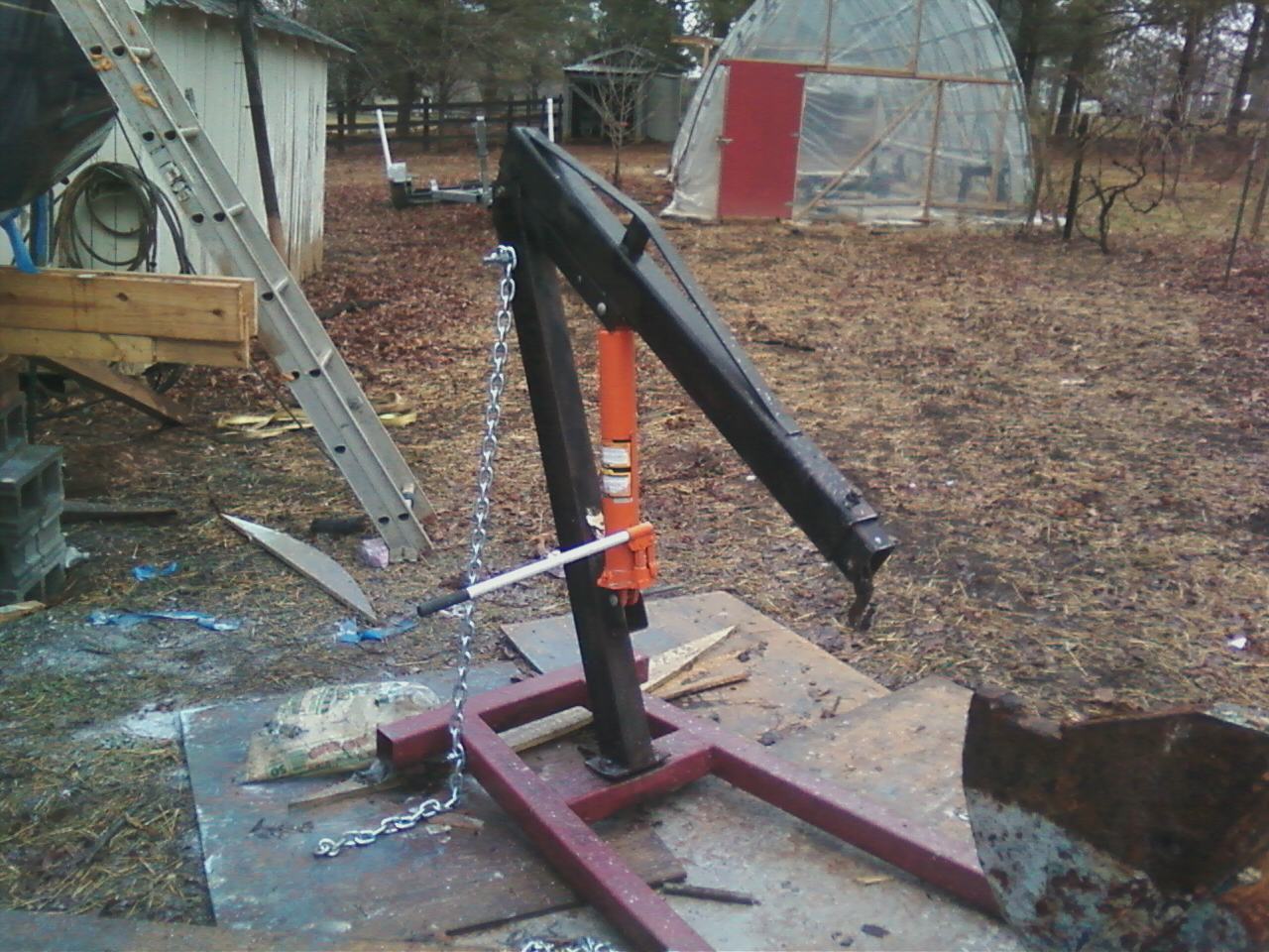 hoist-w-chains2.jpg