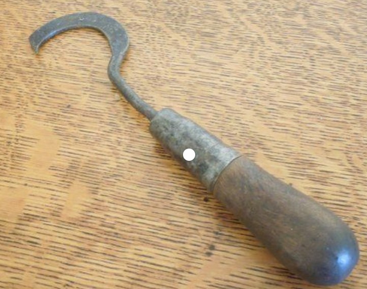 hooked tool.jpg