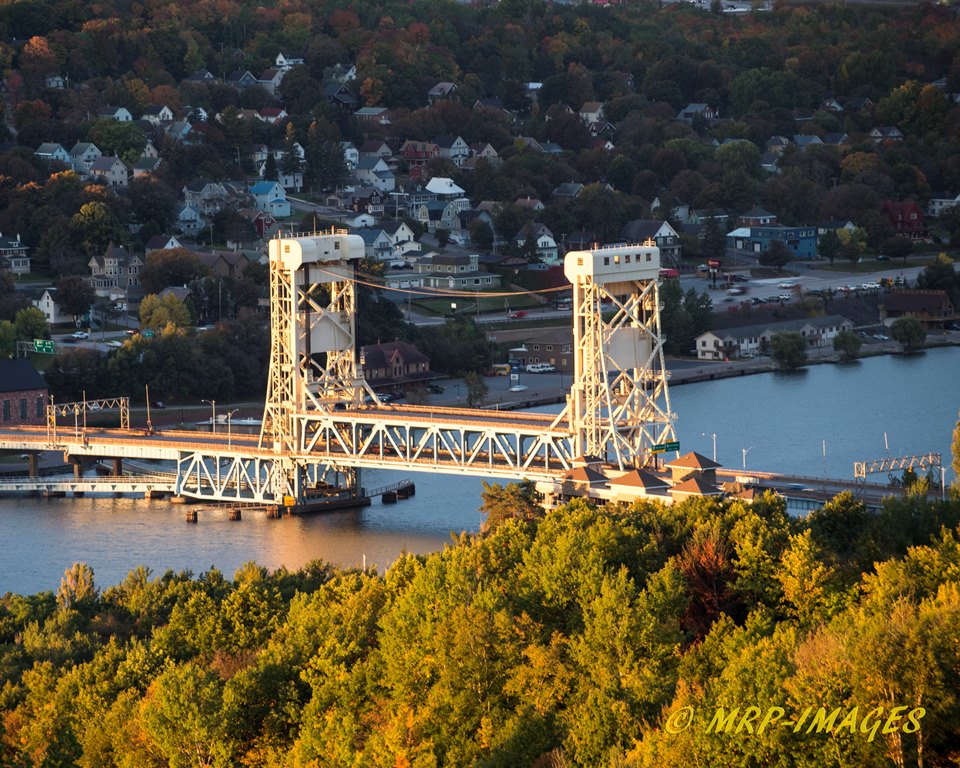 Houghton Bridge 0935S.jpg