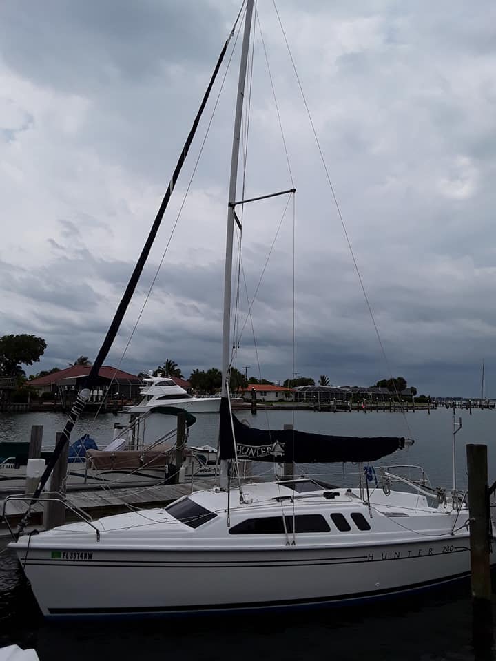 hunter 240port side in slipn.jpg