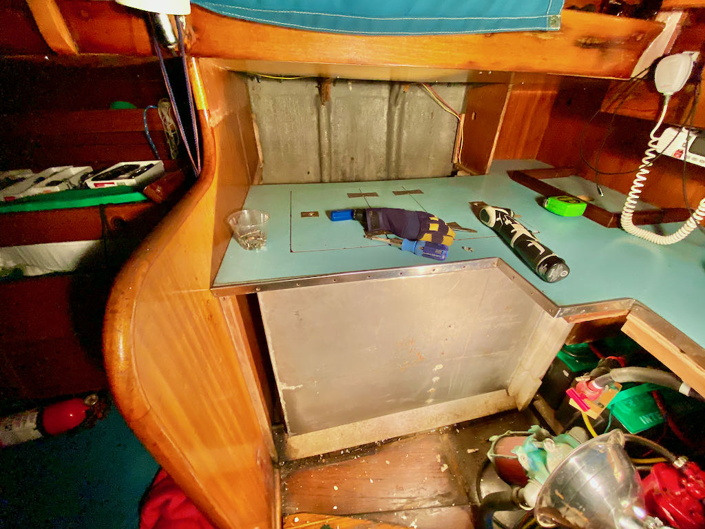 Ice box front panel removed.jpeg