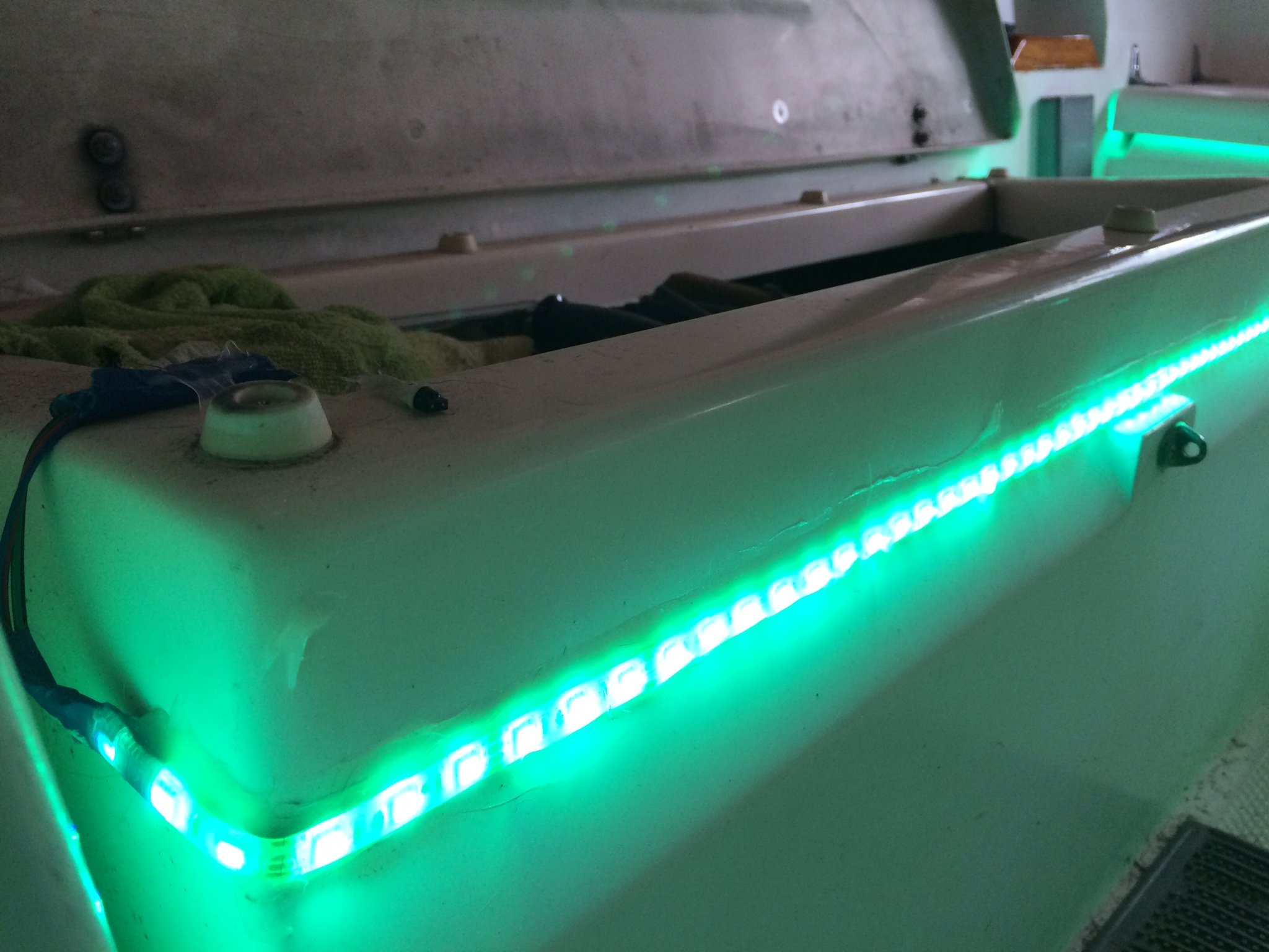 DIY 12 Volt LED light strip bar