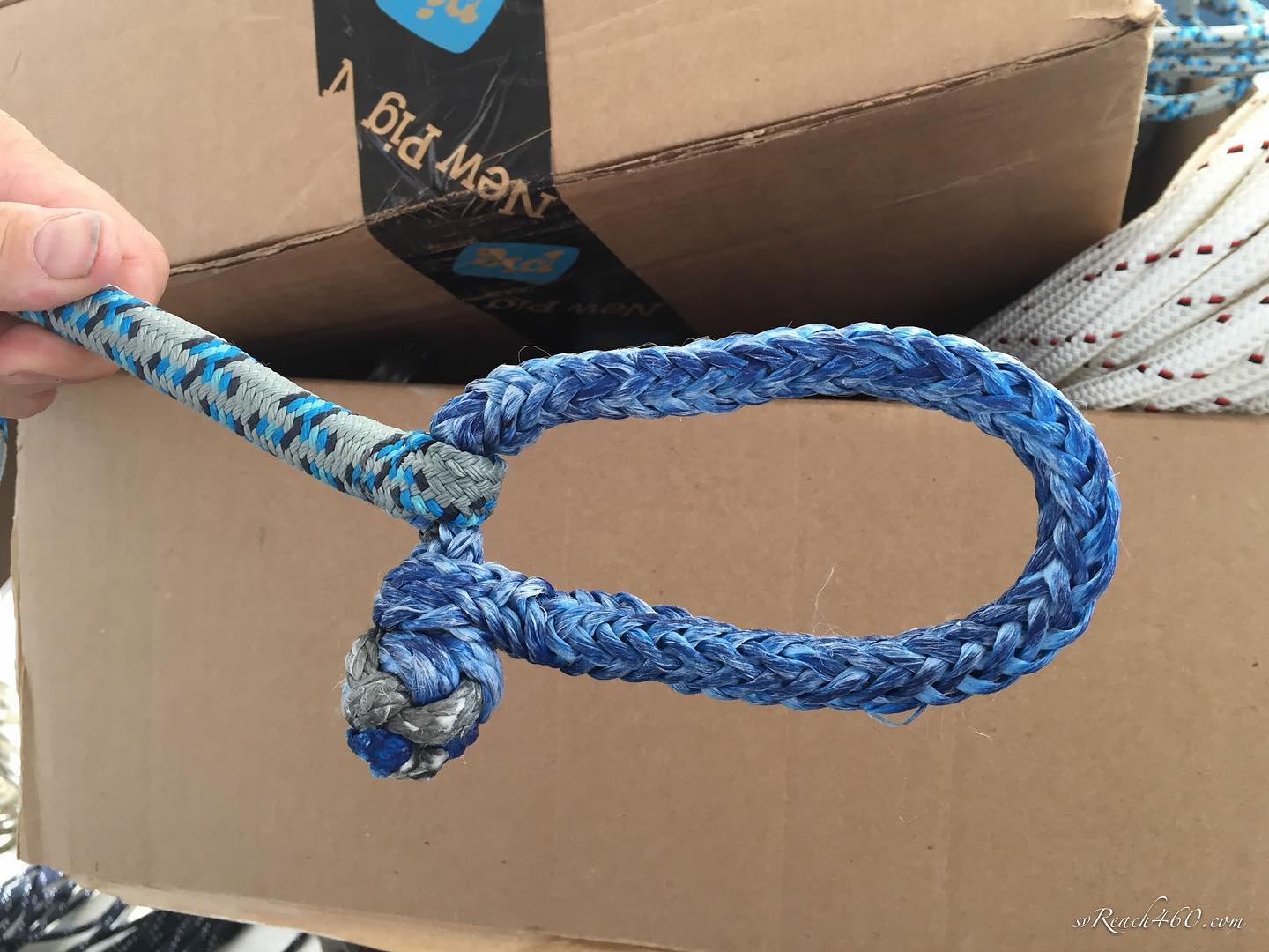 Integrated Soft Shackle.jpg