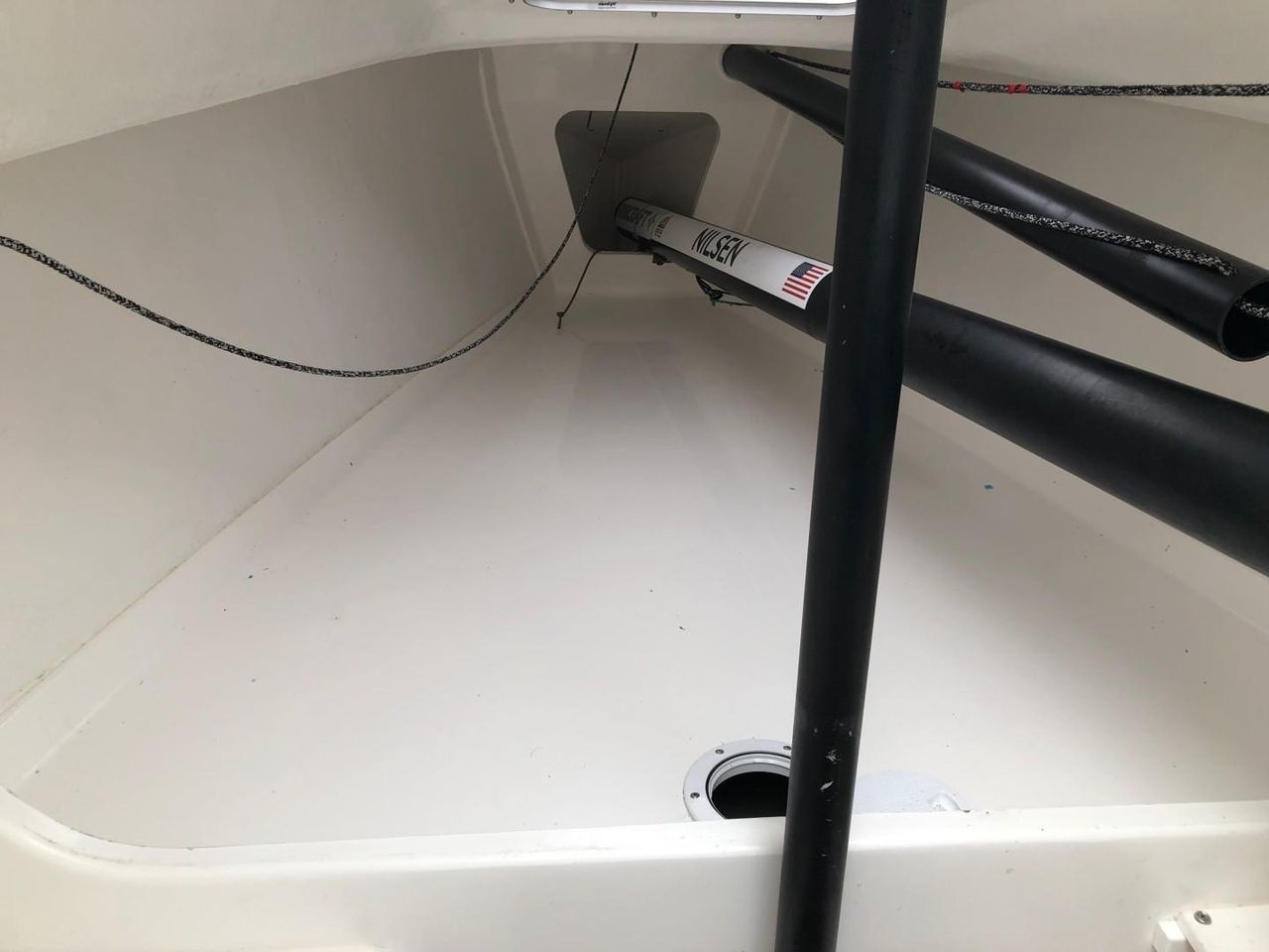 j70pole.jpg