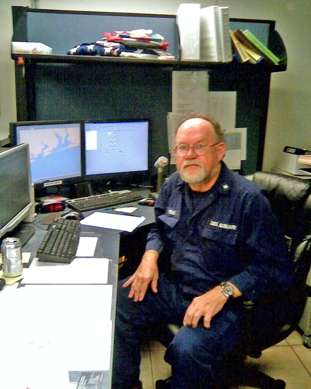 Jack on watch at station pensacola radio dec 09.jpg