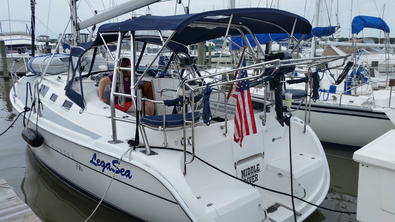 LegaSea Davits.jpg