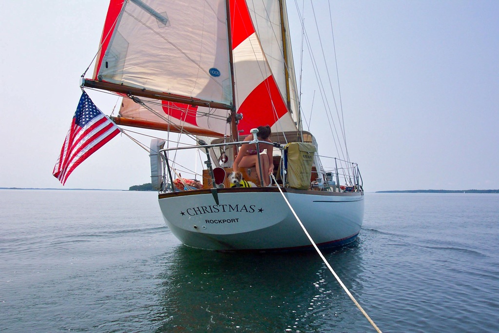 Light air sailing.jpg