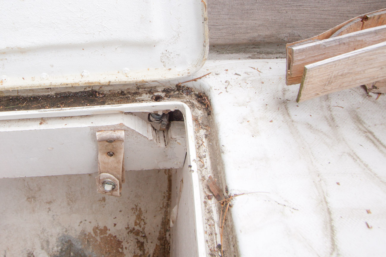 Locker lid drain and scupper.jpg