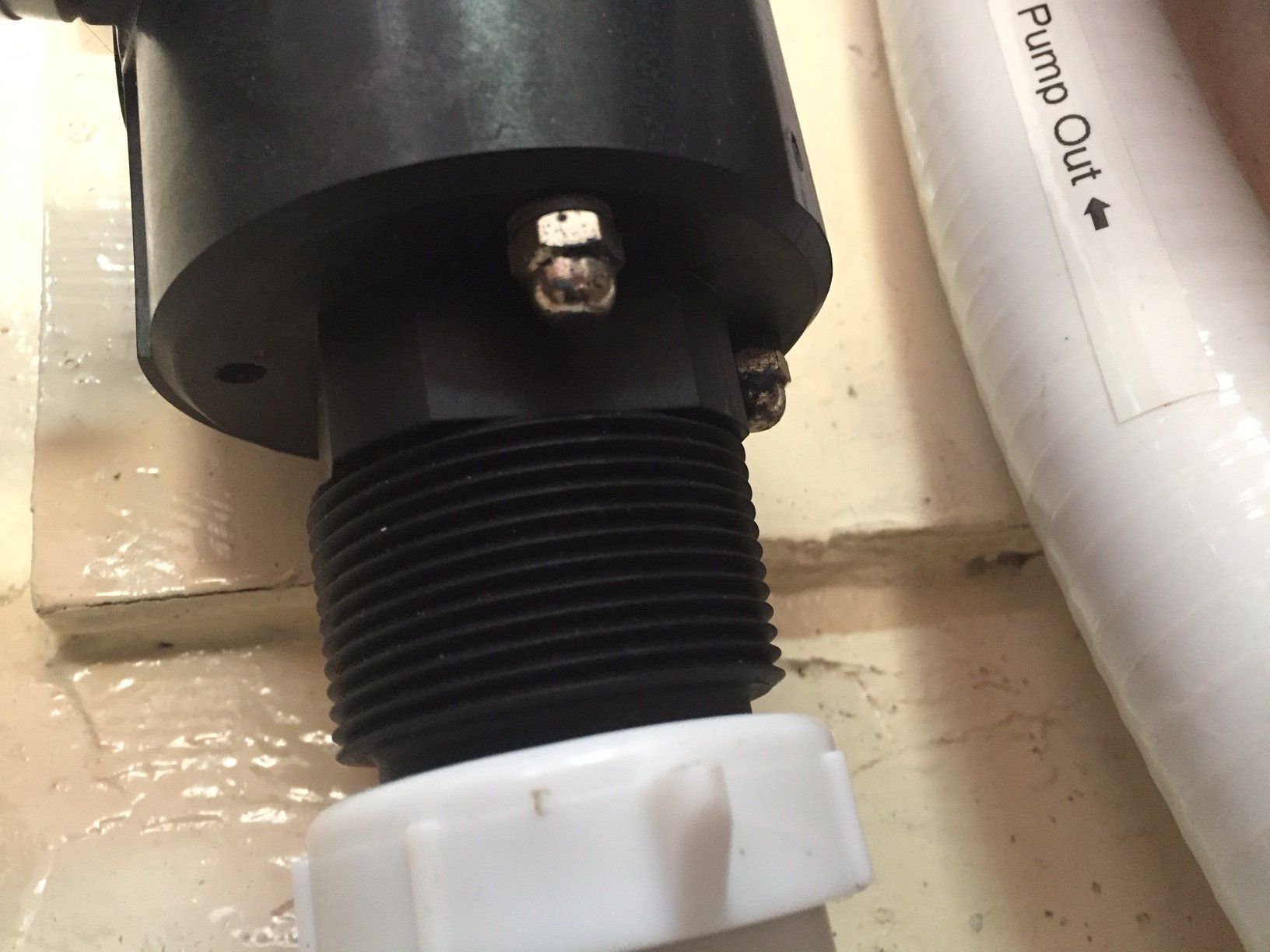 macerator bottom.JPG