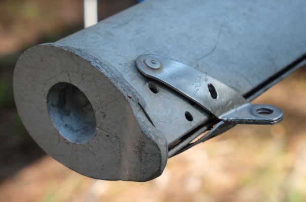 mast base.JPG