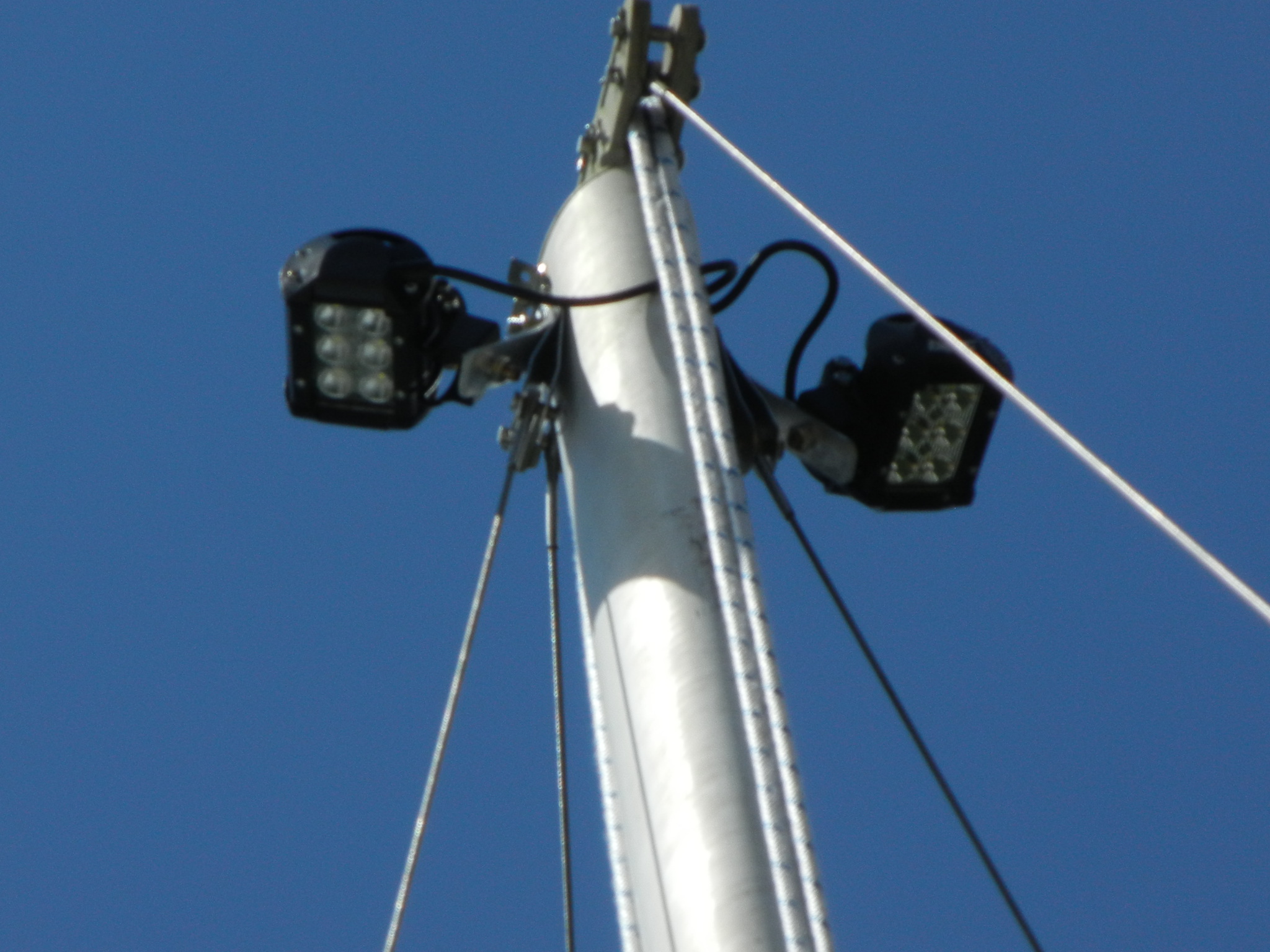Mast Lights.JPG