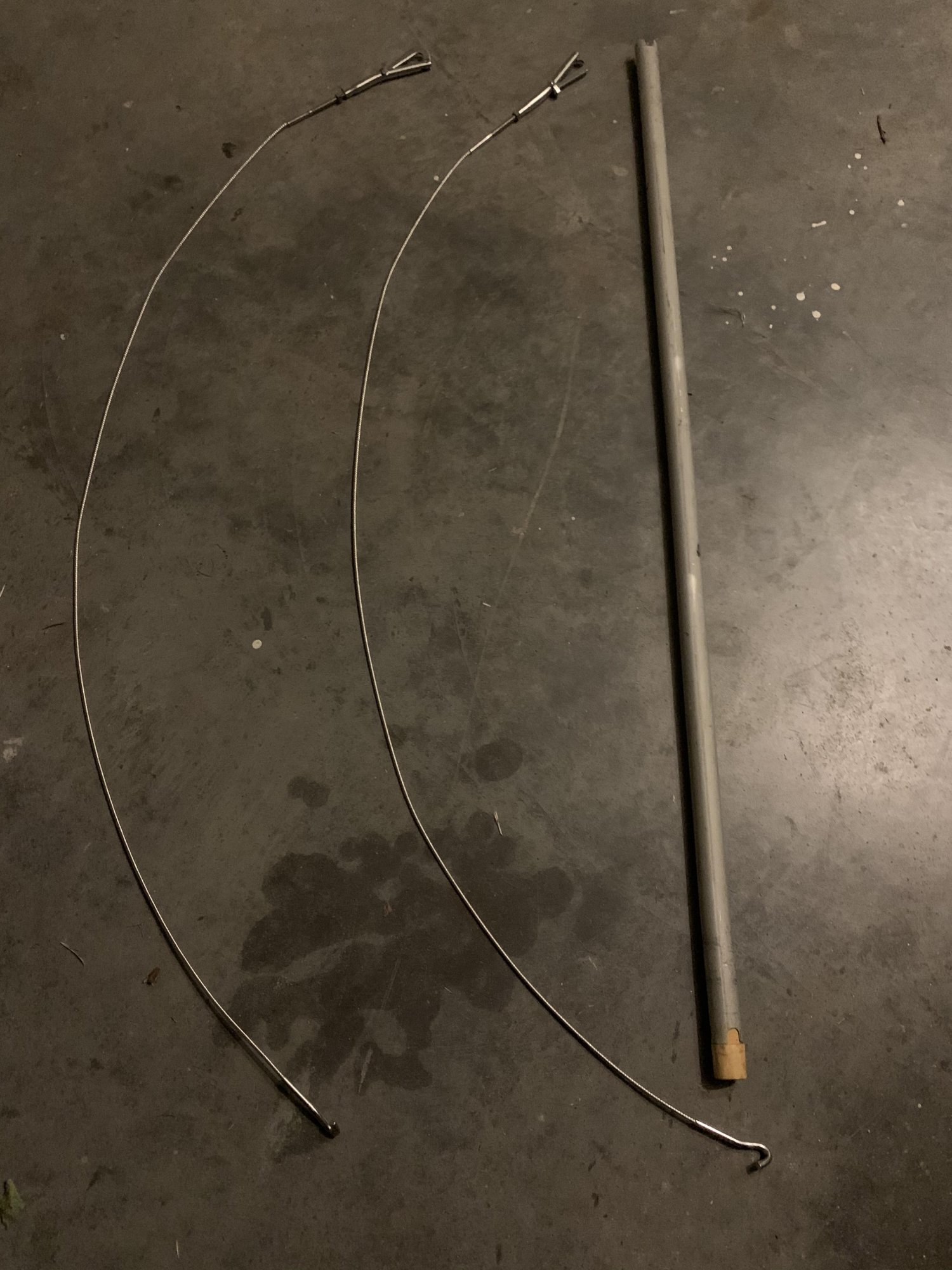 Mast stepping 1.jpg