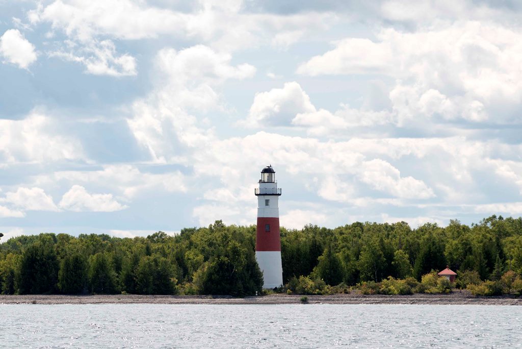 MiddleIslandLight_1392S.jpg