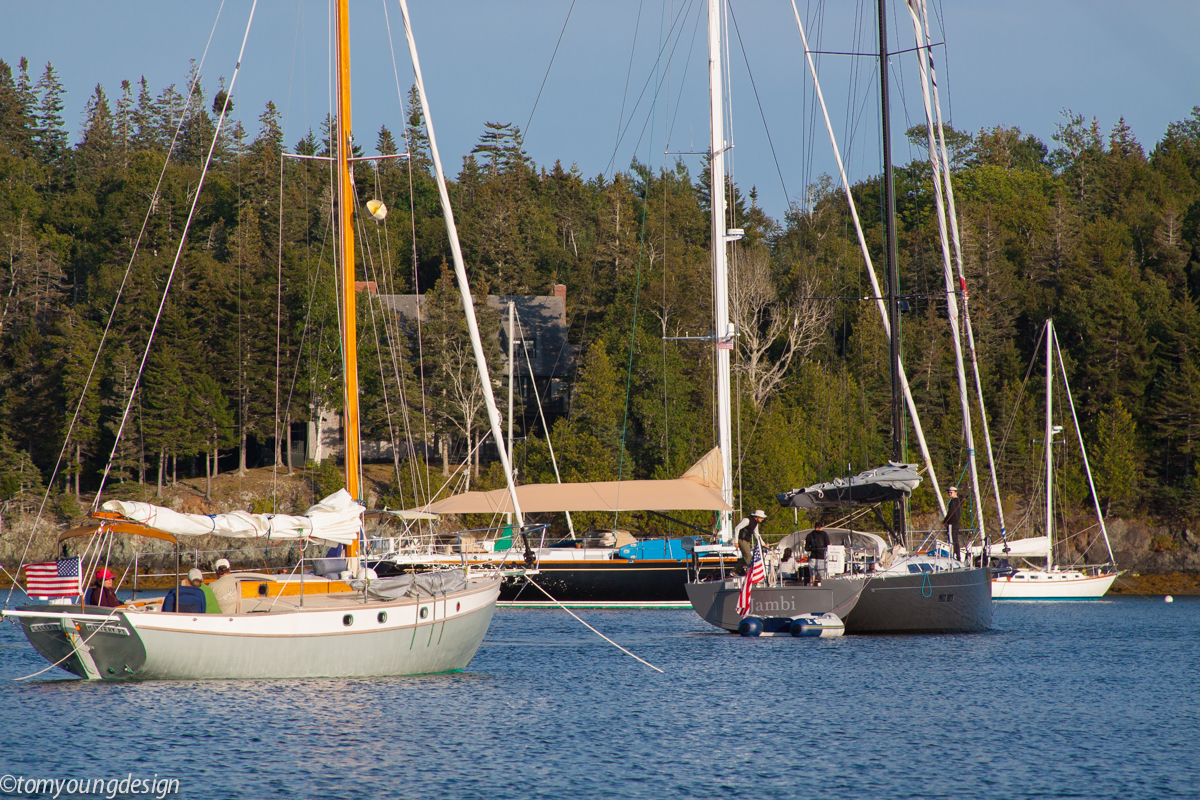 Mixed boats Pulpit._.jpg